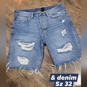 & denim womens shorts sz 32 ☀️